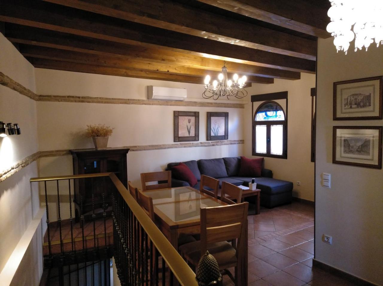 Apartamentos La Casa Del Grial Толедо Екстериор снимка