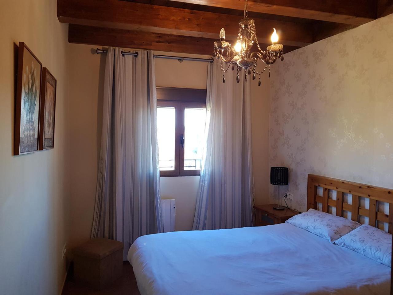 Apartamentos La Casa Del Grial Толедо Екстериор снимка